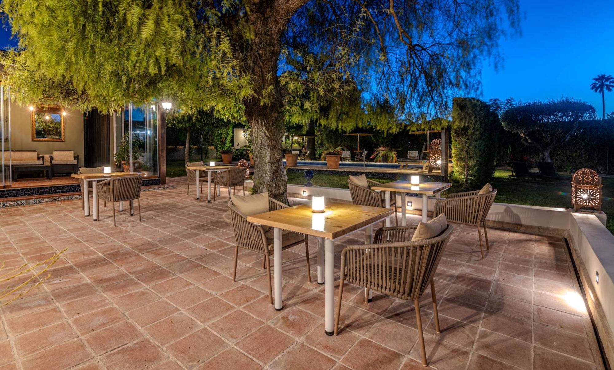 Bed & Breakfast Casa Adelante Sevilla
